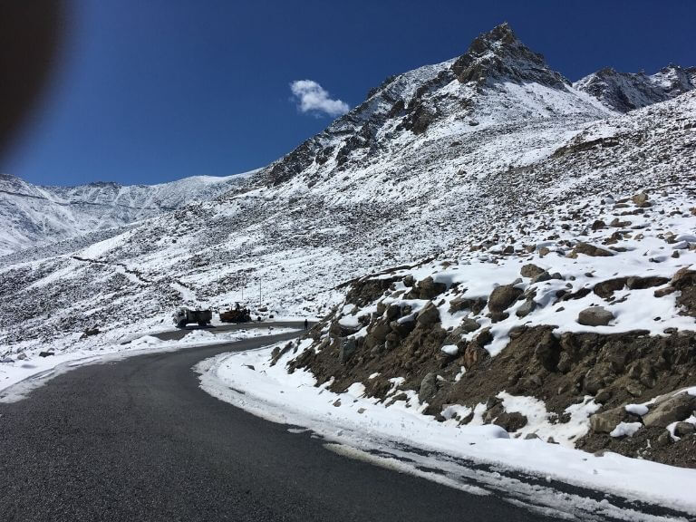 On the way to North Pullu, ladakh