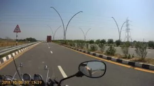 Agra - Lucknow Expressway in Delhi to Kanpur ride