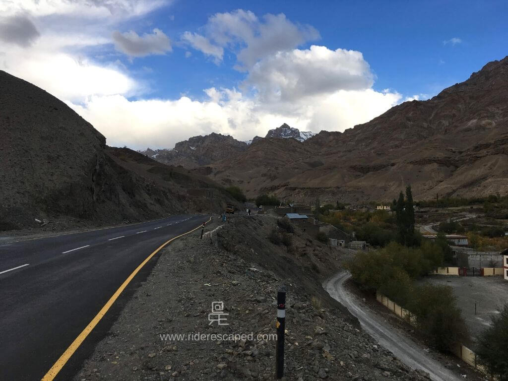 Ladakh Ride Day 15 - Leh to Kargil Feature Image