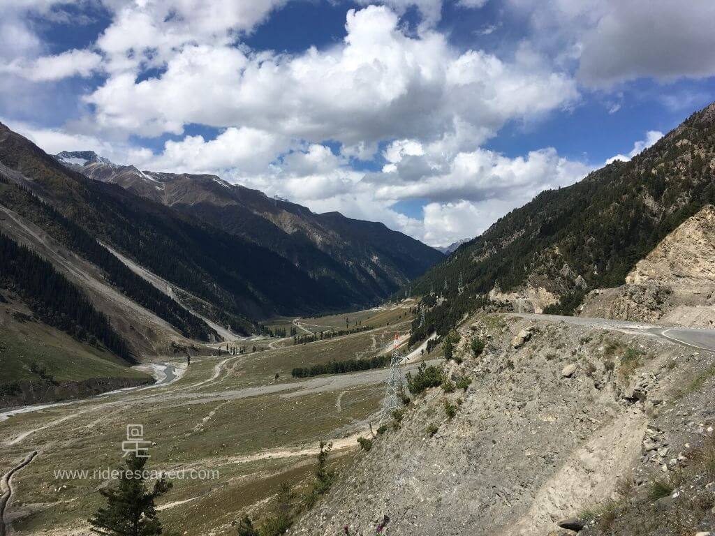 Near Sonamarg, Ladakh Ride Day 16 Feature Image