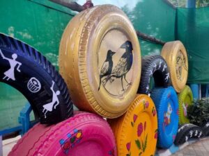 Art Work with Tyres, Kolkata Tyre Park